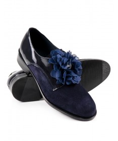 Sapatos Azuis Rasos Ginova com Aplicação de Flor
