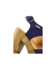 Blue Sandals of Lady Compensated Ginova