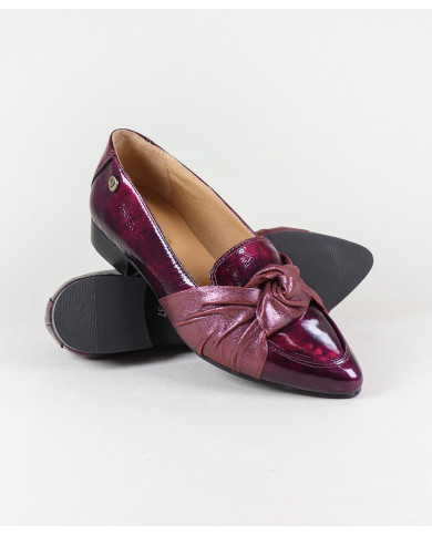 Sapatos de Mulher com Laço Decorativo