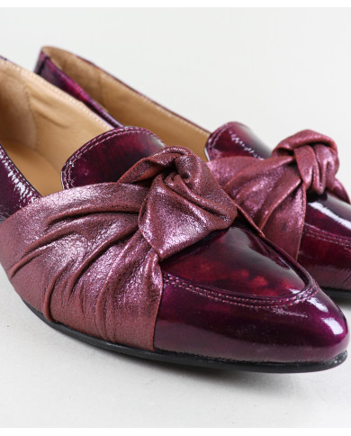 Sapatos de Mulher com Laço Decorativo