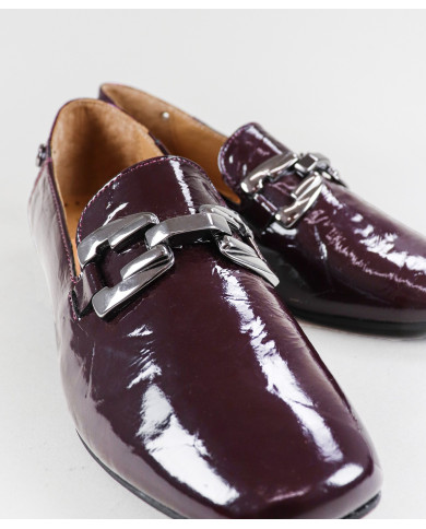 Sapatos de Mulher com Aplique Metálico