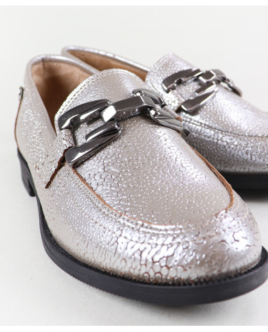 Women's Shoes with Metallic Applying