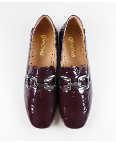 Women's Shoes with Metallic Applying