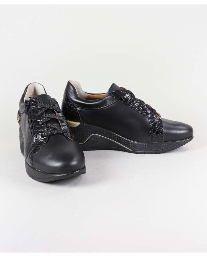 Wholesaler Women's Slippers