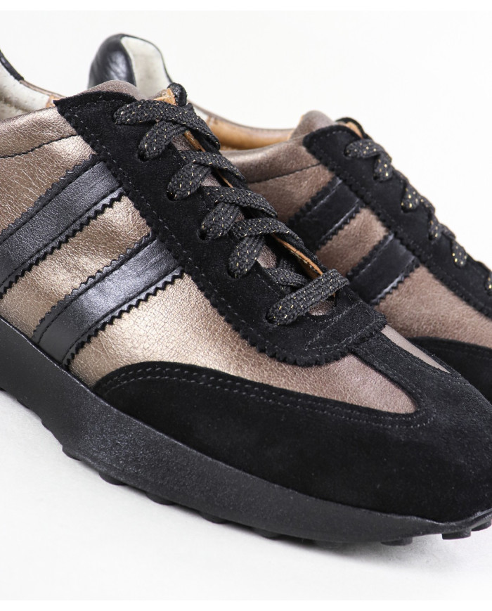 Women's Sneakers with Two Tons