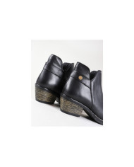 Botas de Mulher Ginova com Fecho