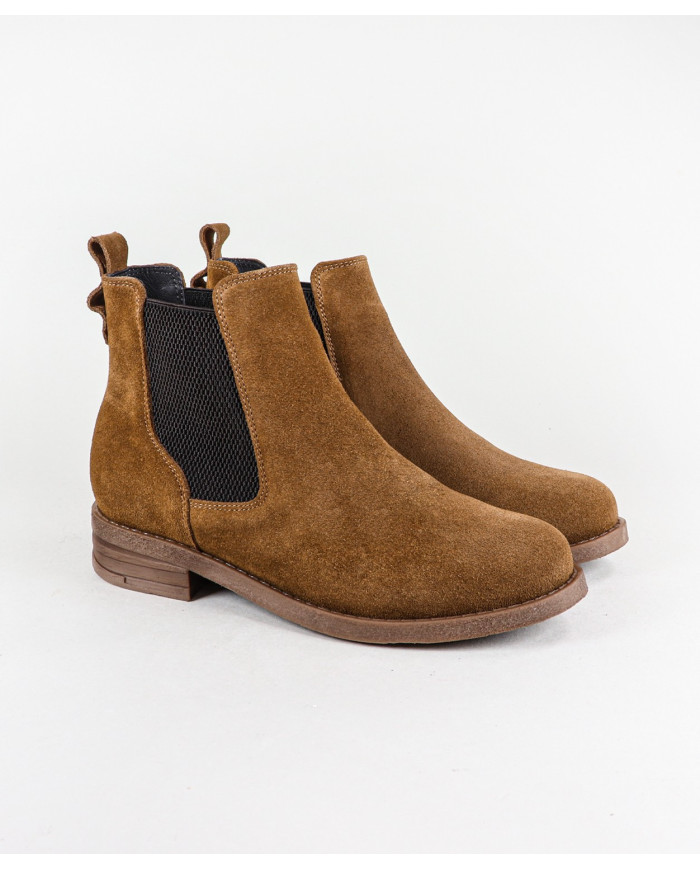 Women's Boots with Elastic in the Ginova Laterals