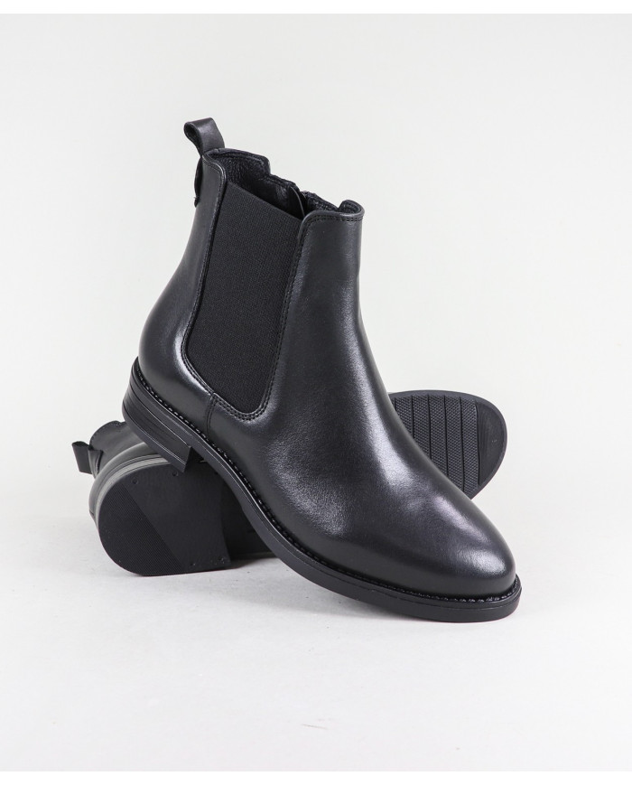 Women's Boots with Elastic in the Ginova Laterals