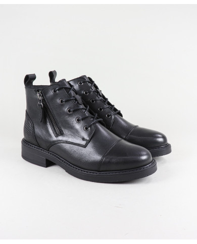 Botas de Mulher com Atacadores Ginova