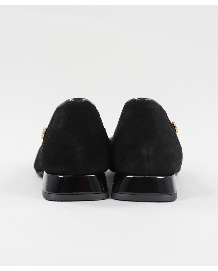 Sapatos de Senhora Ginova com Tacão em Verniz