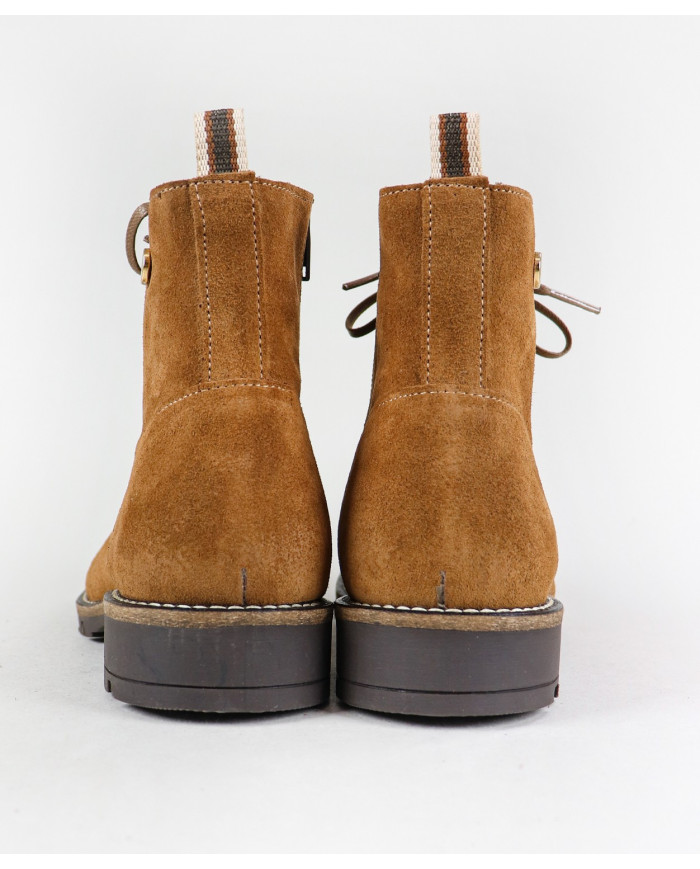 Women's Boots in Camurça Ginova