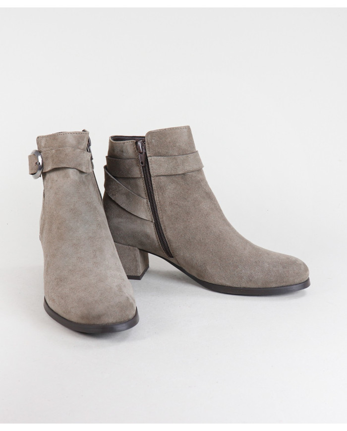 Ginova Women's Boots of Middle Heel