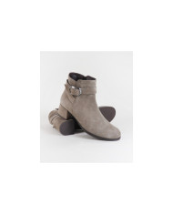 Botas de mujer de Ginova de tacón medio