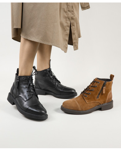 Botas de Mulher com Atacadores Ginova