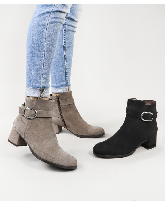 Ginova Women's Boots of Middle Heel