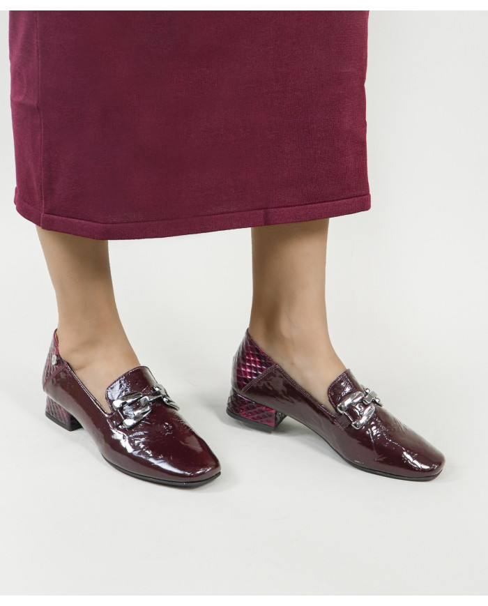 Zapatos de Mujer Con Apliques Metálicos