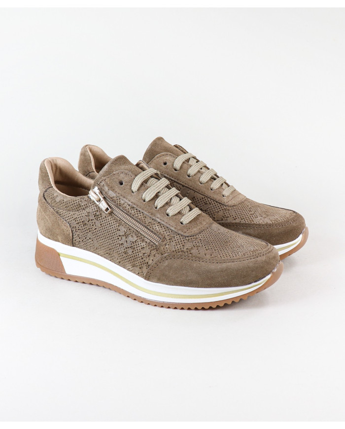 Women's Sneakers with Perforated Fabric