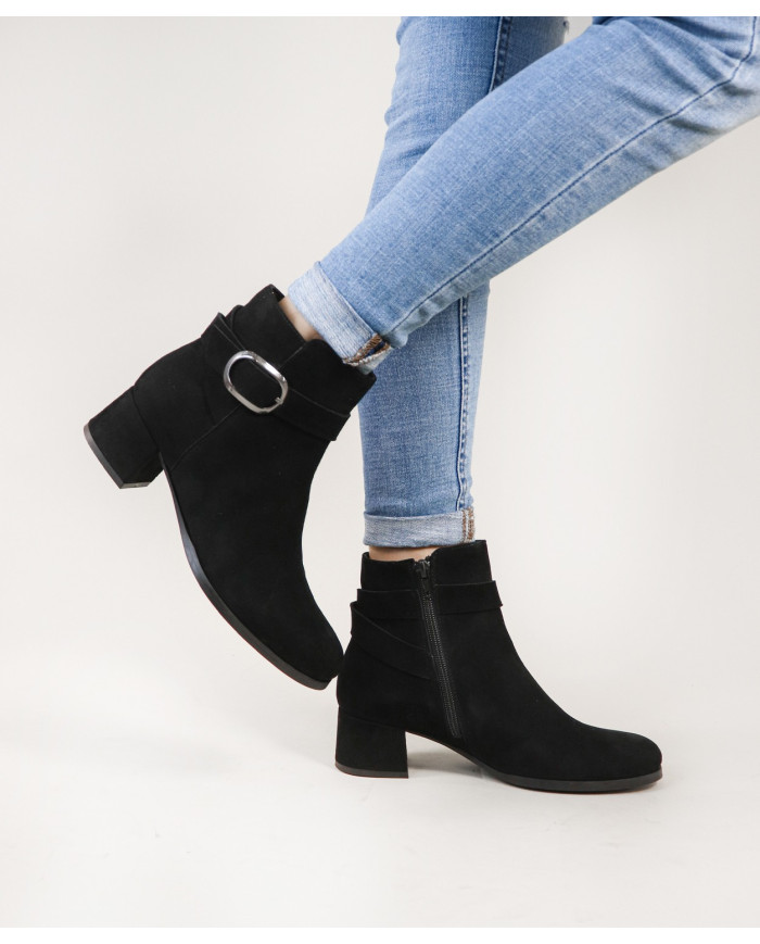 Ginova Women's Boots of Middle Heel