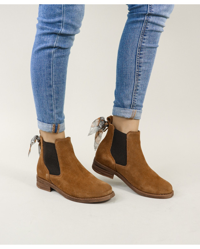 Women's Boots with Elastic in the Ginova Laterals