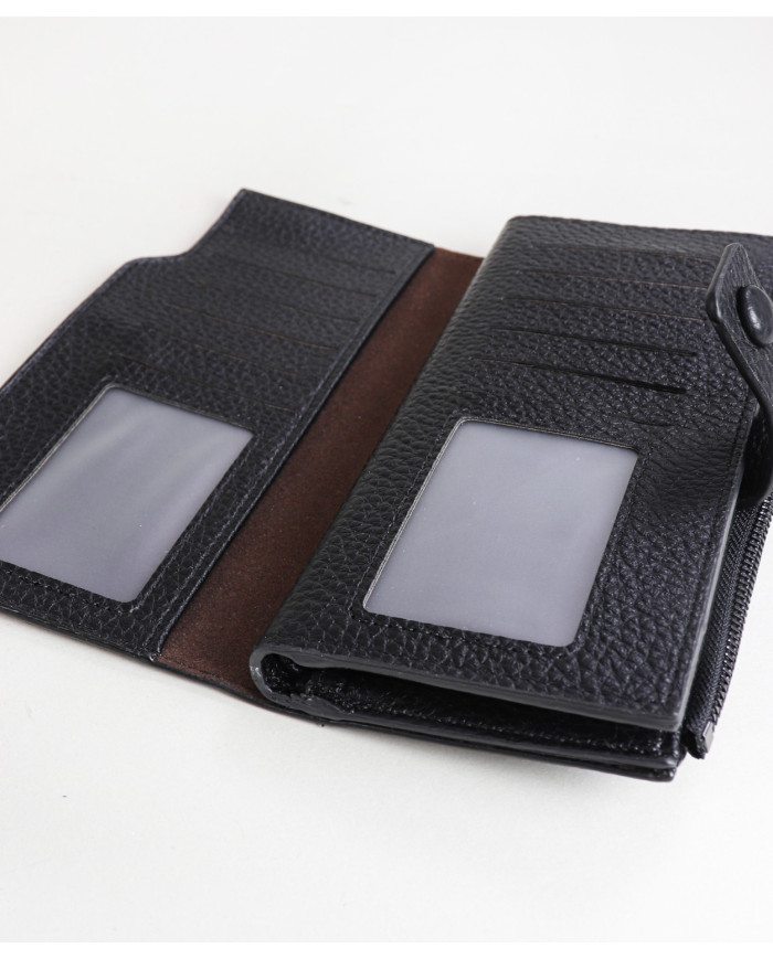 Cartera de mujeres con varias particiones