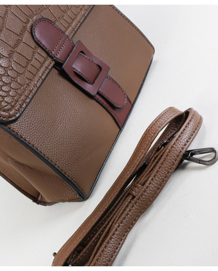 Elegant Woman Bag with Hand Handle