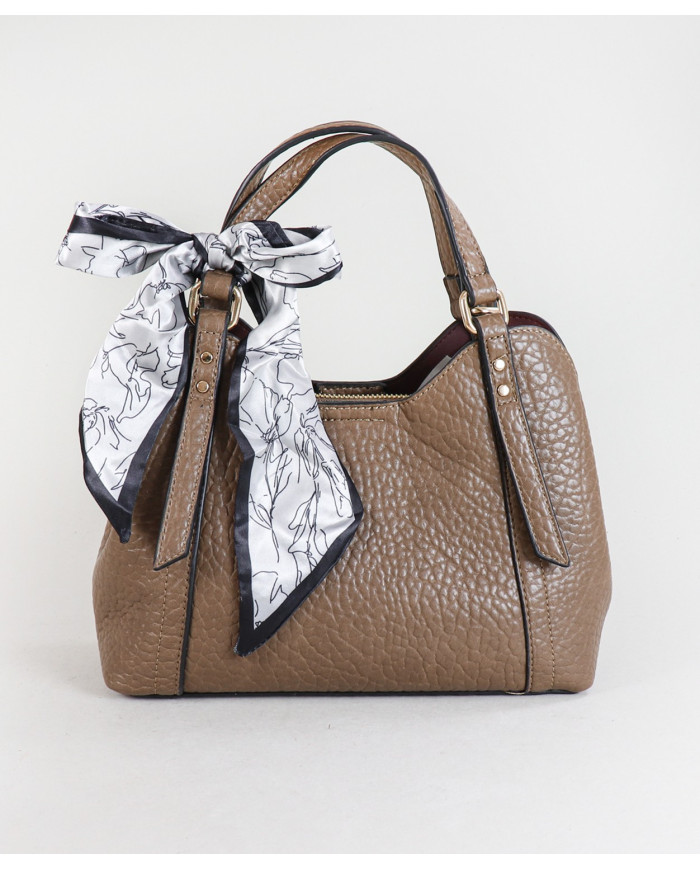 Maleta de mujer negra con cordón decorativo