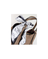 Maleta de mujer negra con cordón decorativo