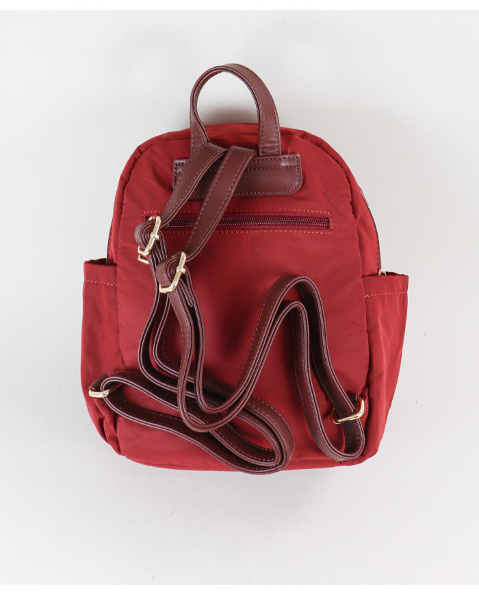 Mochila de Mulher com Bolso Frontal