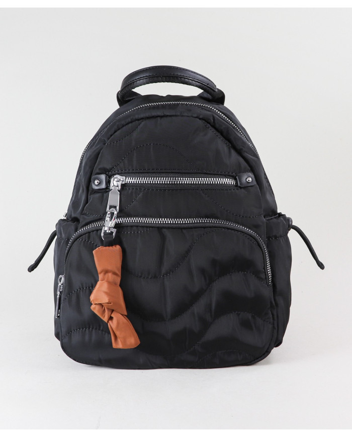 Mochila de Mulher com Bolsos na Frente