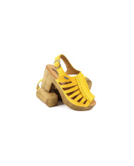 Yellow sandals of Lady Ginova Compensated