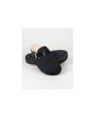 Women's Slippers from Pelo Ginova