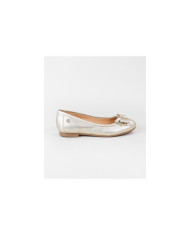 Women's Sabrinas with Lace on the Front