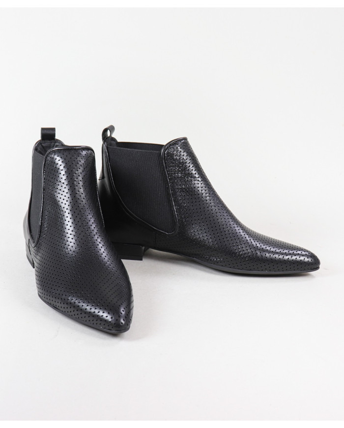 Women's Boots With Perforated Fabric