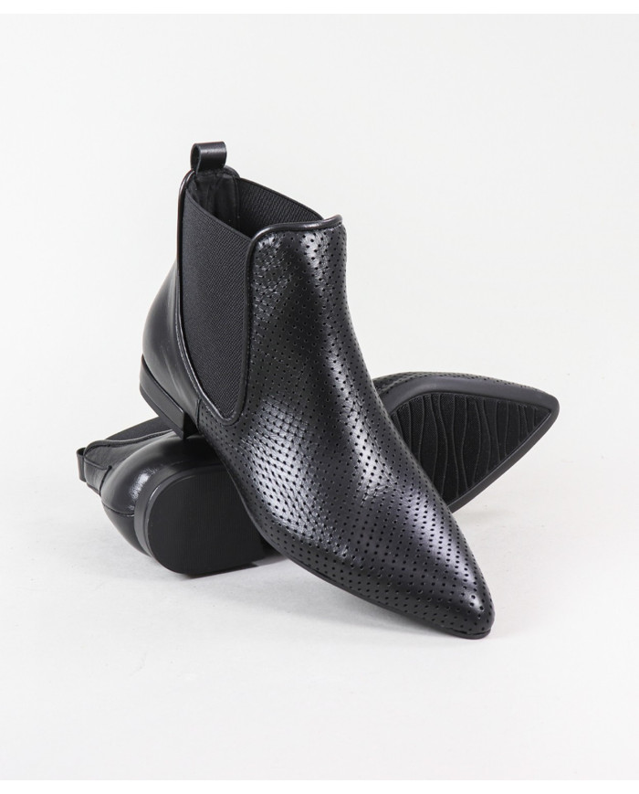 Women's Boots With Perforated Fabric
