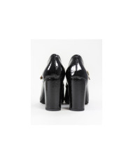 Zapatos de mujer Ginova con acabado Verniz