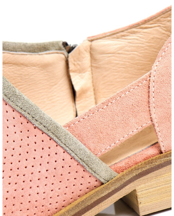 Botins Rosa de Senhora Ginova com Corte de Lado