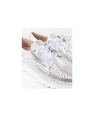 Deportes femeninos con acabado metálico