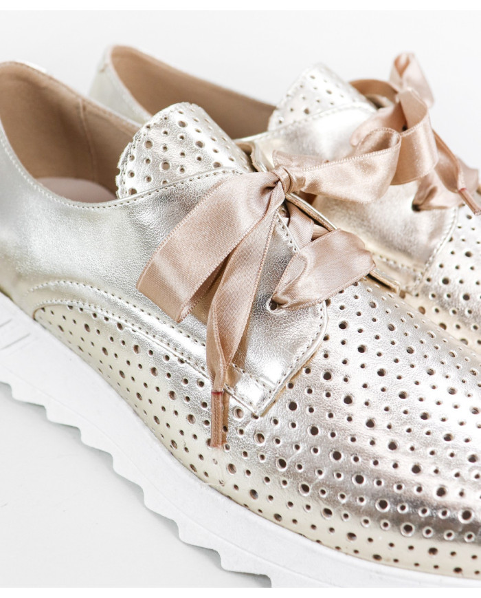 Women's Sports with Metal Finish