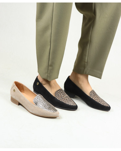 Zapatos de mujer con frente decorado