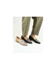 Zapatos de mujer con frente decorado