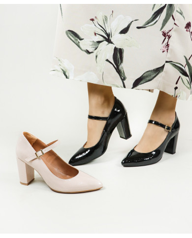 Sapatos de Mulher Ginova com Acabamento em Verniz