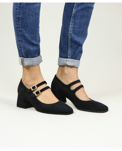 Ginova Women Shoes with Double Strip