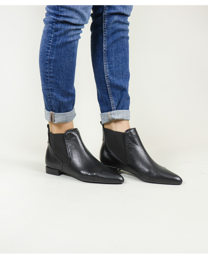 Women's Boots With Perforated Fabric