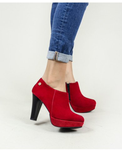 High Heel Buttons Ginova Elegant