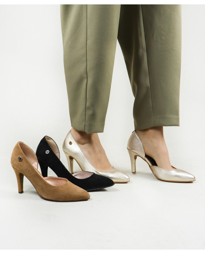 Stilettos by Senhora Ginova with Asymmetrical Cutting