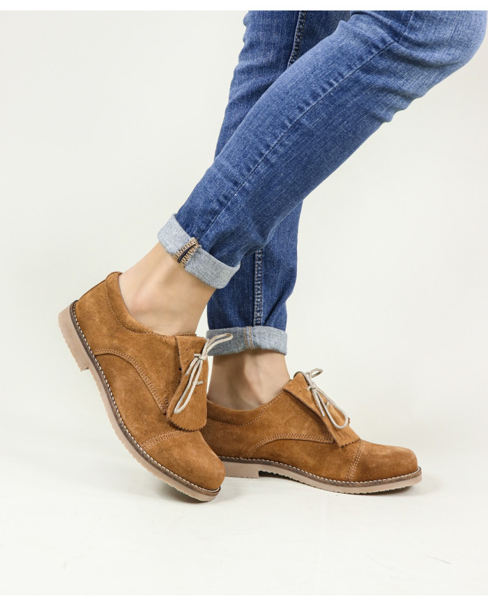 Zapatos de piel bajo de Ginova Crimson con Wholesalers