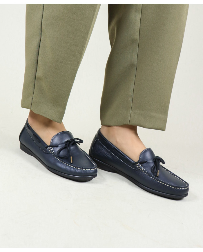Mocasines de mujeres con Cordon en el frente