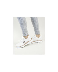 Skechers Get Connected by Women