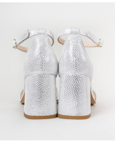 Sandalias de mujer Ginova con decoración de rayas