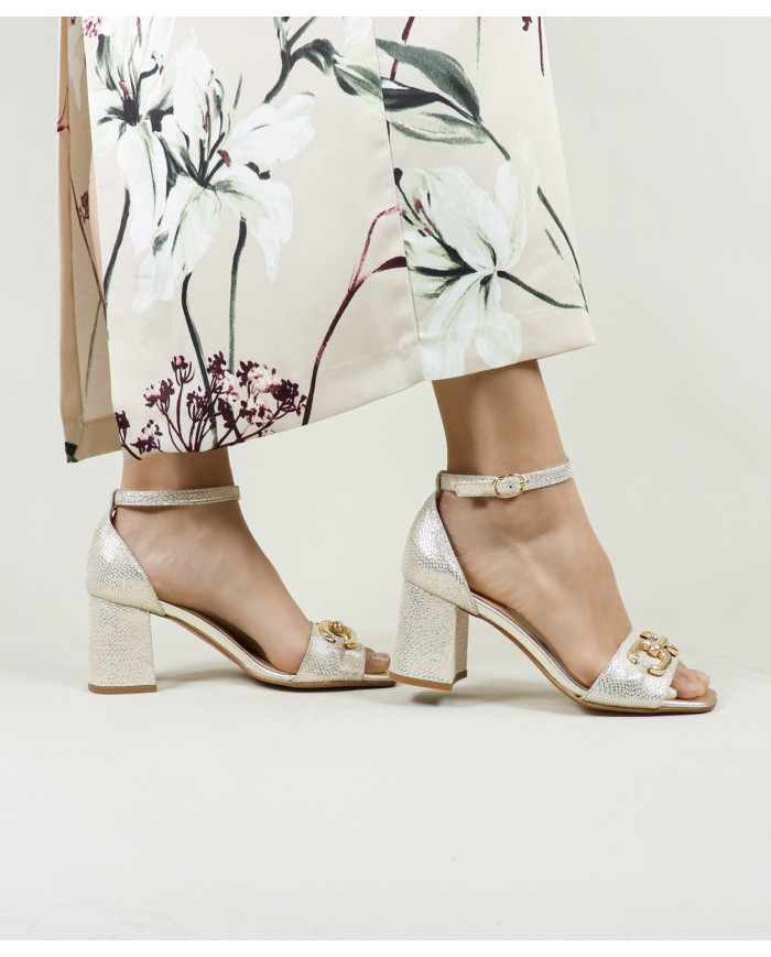 Sandalias de mujer Ginova con decoración de rayas